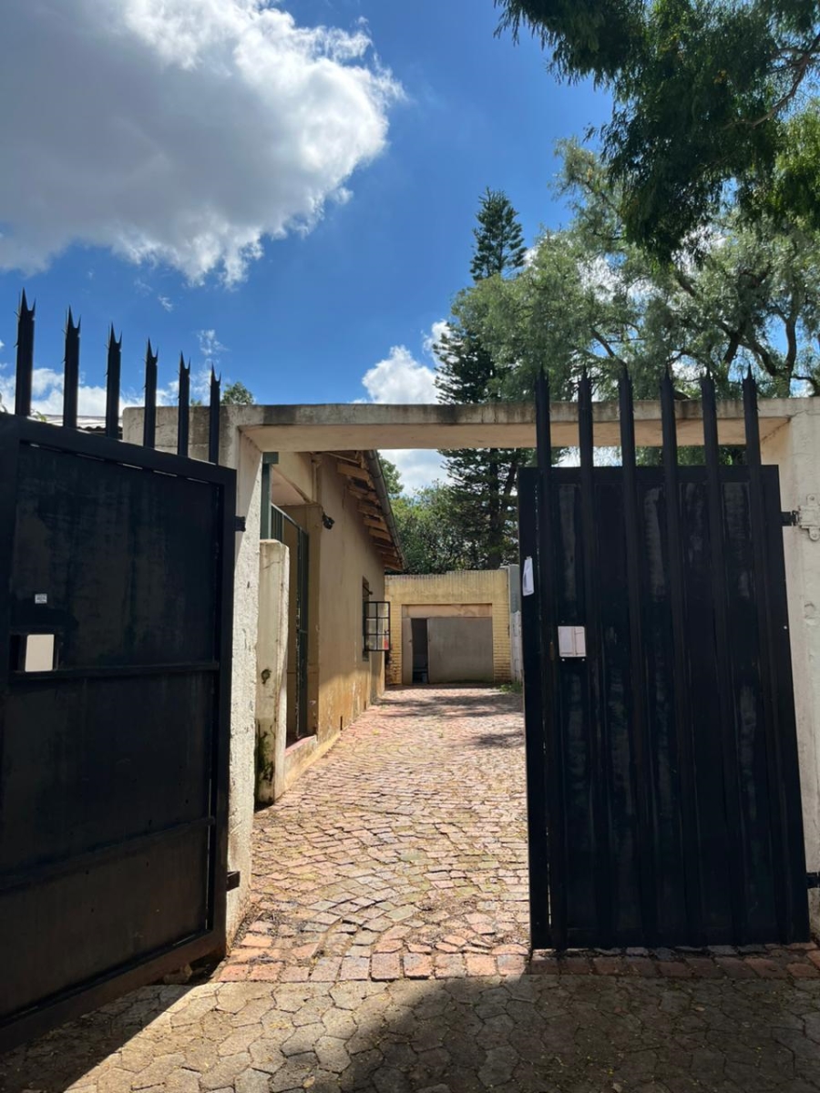 To Let 1 Bedroom Property for Rent in Westdene Gauteng