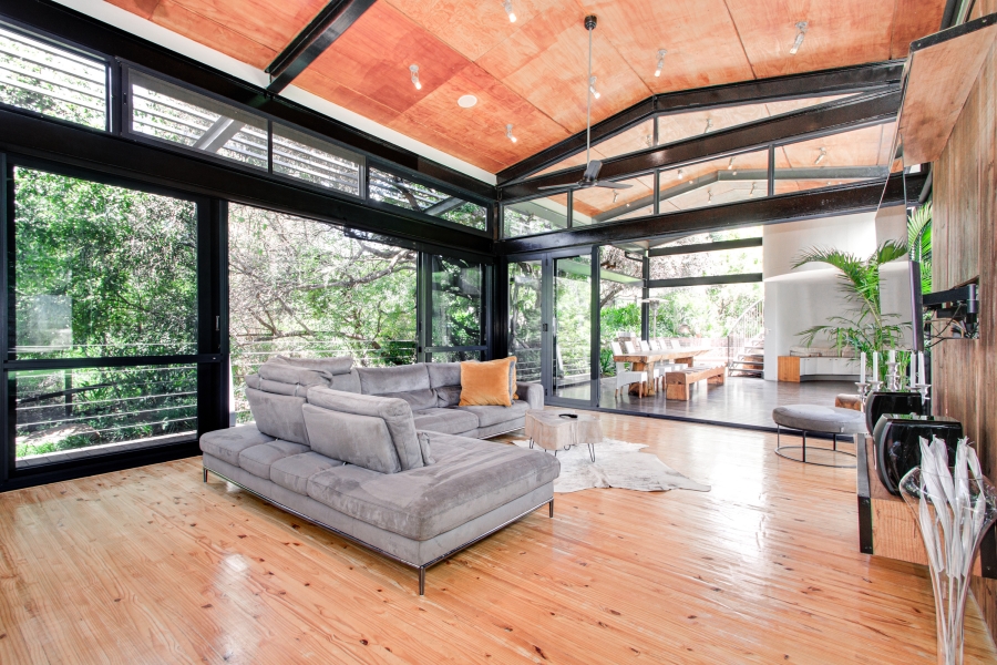 To Let 5 Bedroom Property for Rent in Helderfontein Estate Gauteng