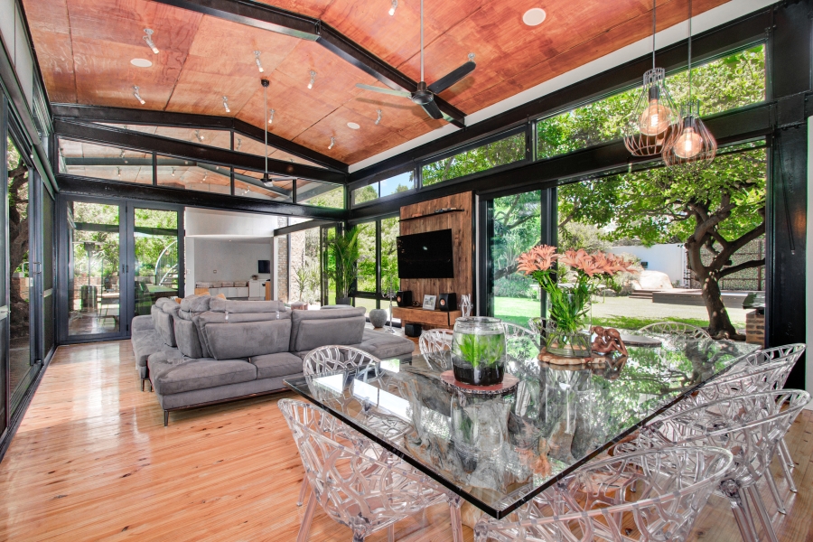 To Let 5 Bedroom Property for Rent in Helderfontein Estate Gauteng