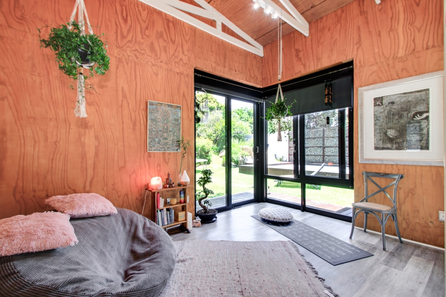 To Let 5 Bedroom Property for Rent in Helderfontein Estate Gauteng