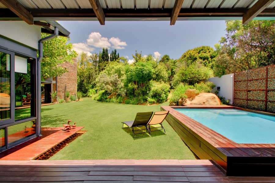 To Let 5 Bedroom Property for Rent in Helderfontein Estate Gauteng