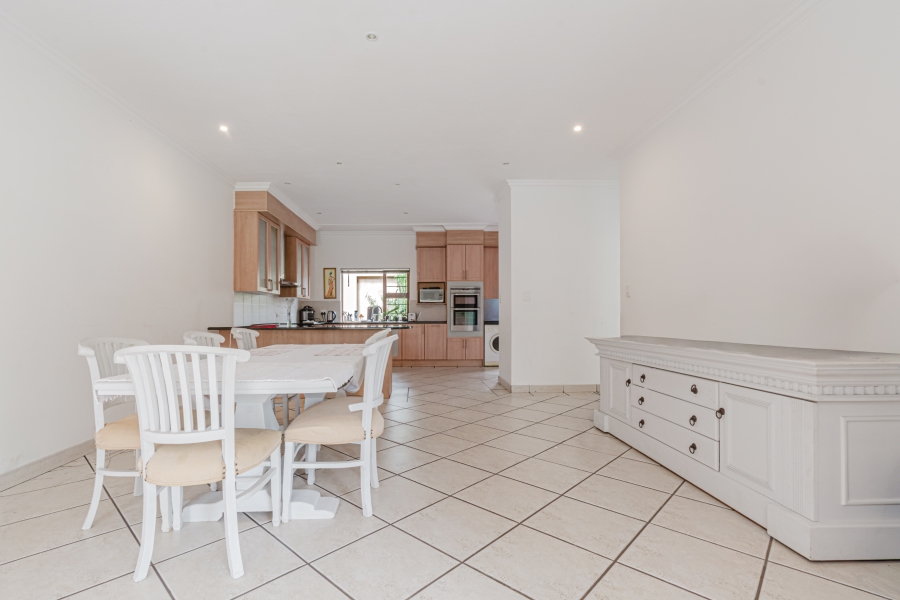 To Let 3 Bedroom Property for Rent in Morningside Gauteng