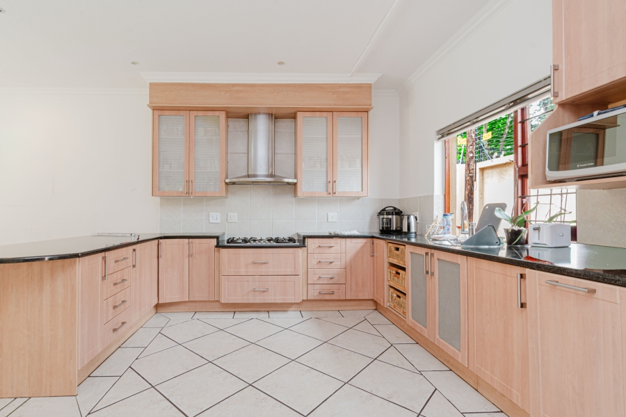 To Let 3 Bedroom Property for Rent in Morningside Gauteng