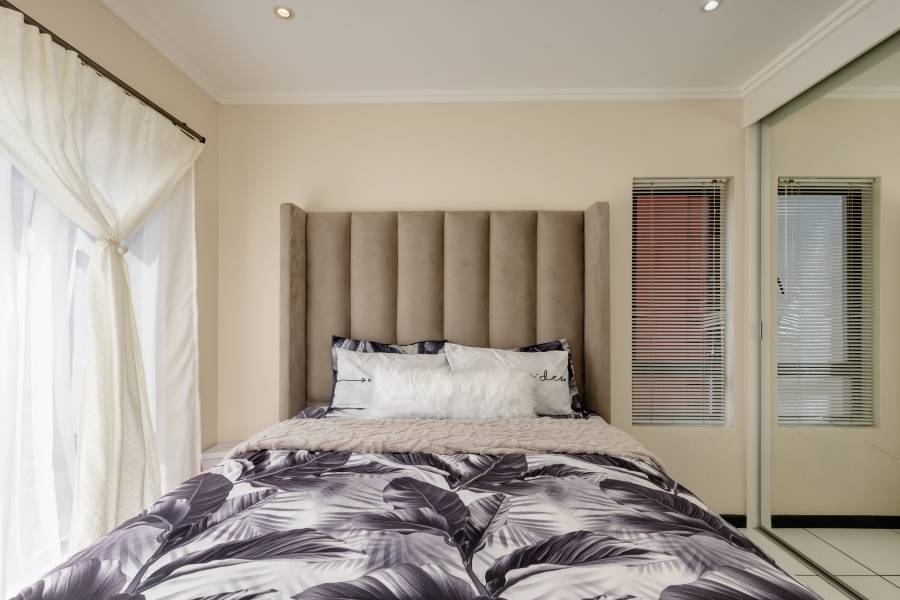 2 Bedroom Property for Sale in Fourways Gauteng