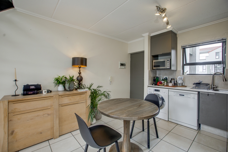 1 Bedroom Property for Sale in Craigavon Gauteng