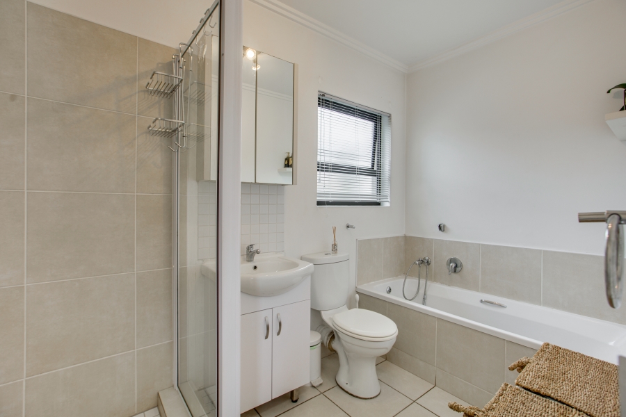 1 Bedroom Property for Sale in Craigavon Gauteng