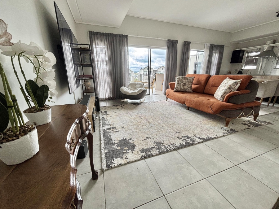 2 Bedroom Property for Sale in Waterfall Gauteng