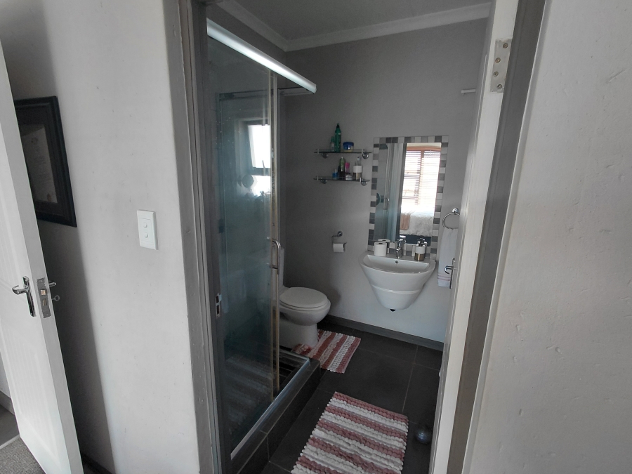 To Let 2 Bedroom Property for Rent in Honeydew Gauteng