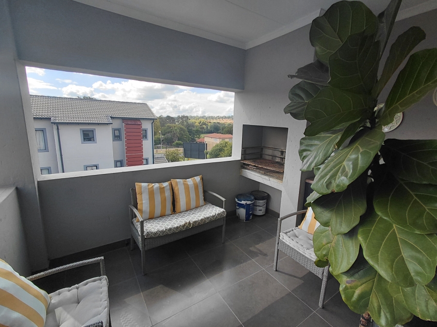 To Let 2 Bedroom Property for Rent in Honeydew Gauteng