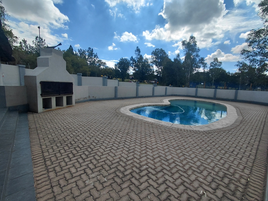 To Let 2 Bedroom Property for Rent in Honeydew Gauteng
