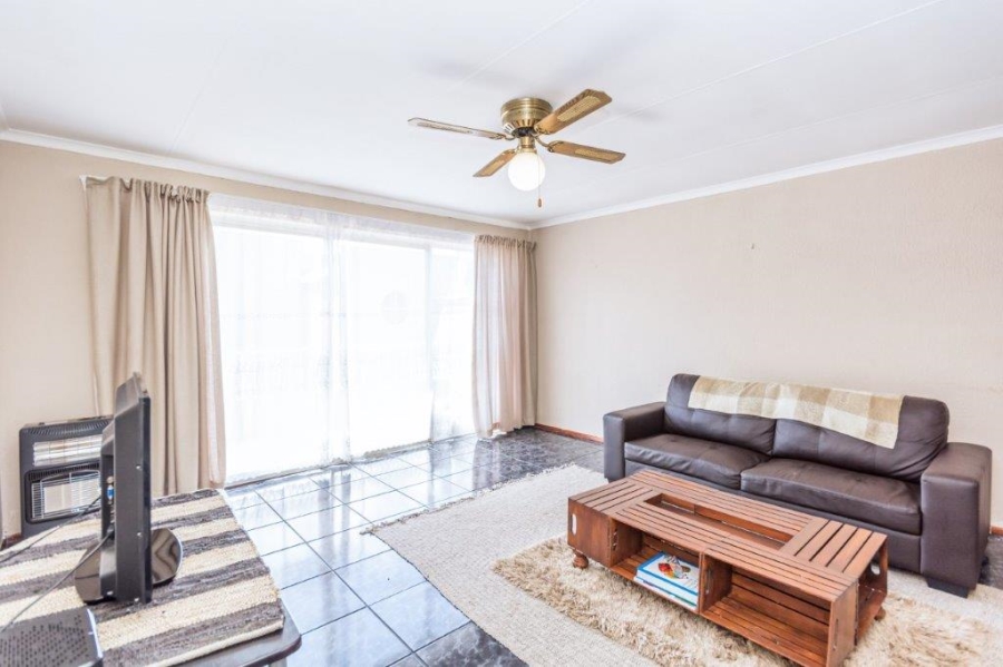 2 Bedroom Property for Sale in Florida Gauteng