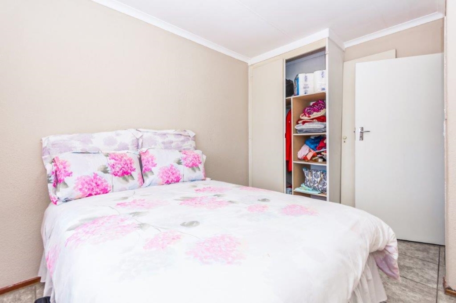 2 Bedroom Property for Sale in Florida Gauteng