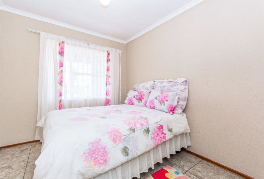 2 Bedroom Property for Sale in Florida Gauteng