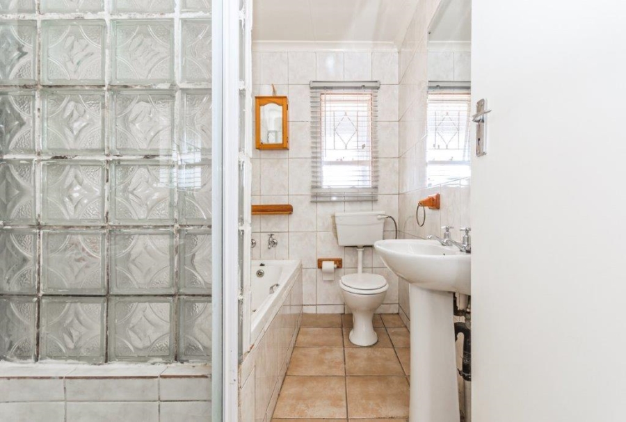 2 Bedroom Property for Sale in Florida Gauteng