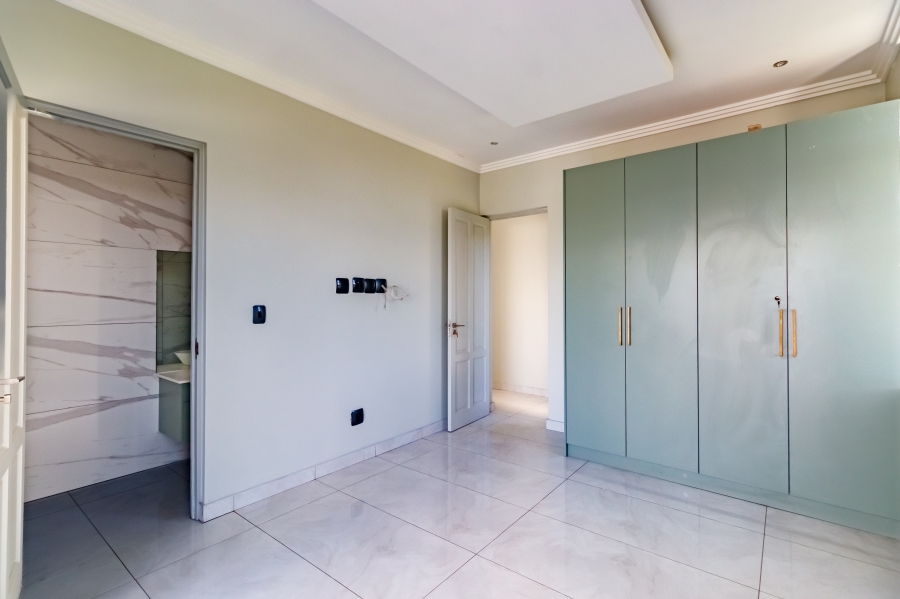 7 Bedroom Property for Sale in Midstream Estate Gauteng