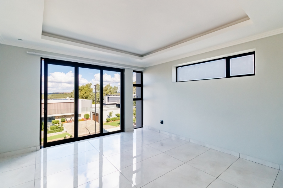 7 Bedroom Property for Sale in Midstream Estate Gauteng