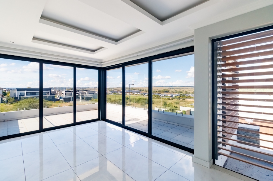 7 Bedroom Property for Sale in Midstream Estate Gauteng