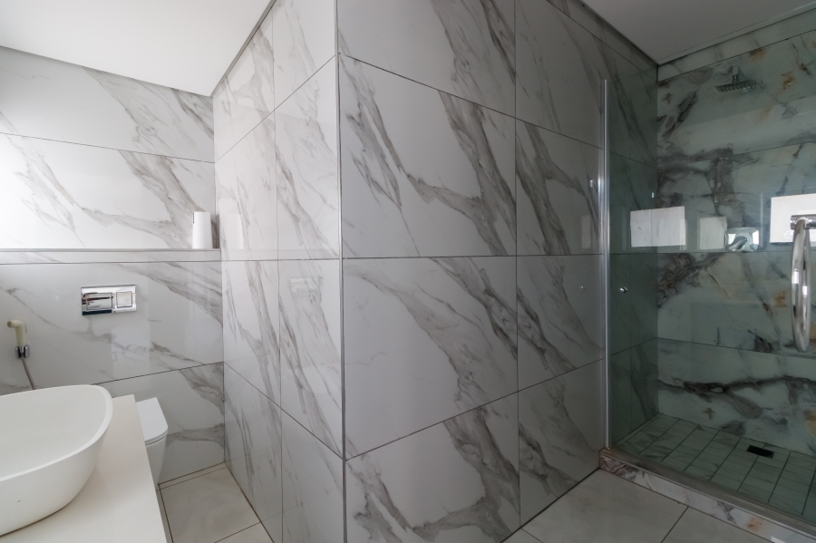 7 Bedroom Property for Sale in Midstream Estate Gauteng