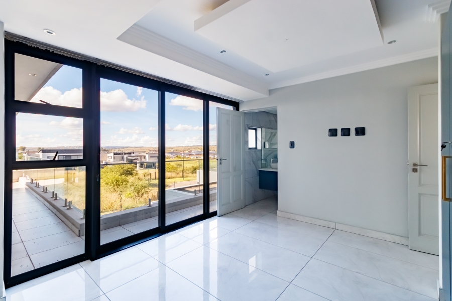 7 Bedroom Property for Sale in Midstream Estate Gauteng