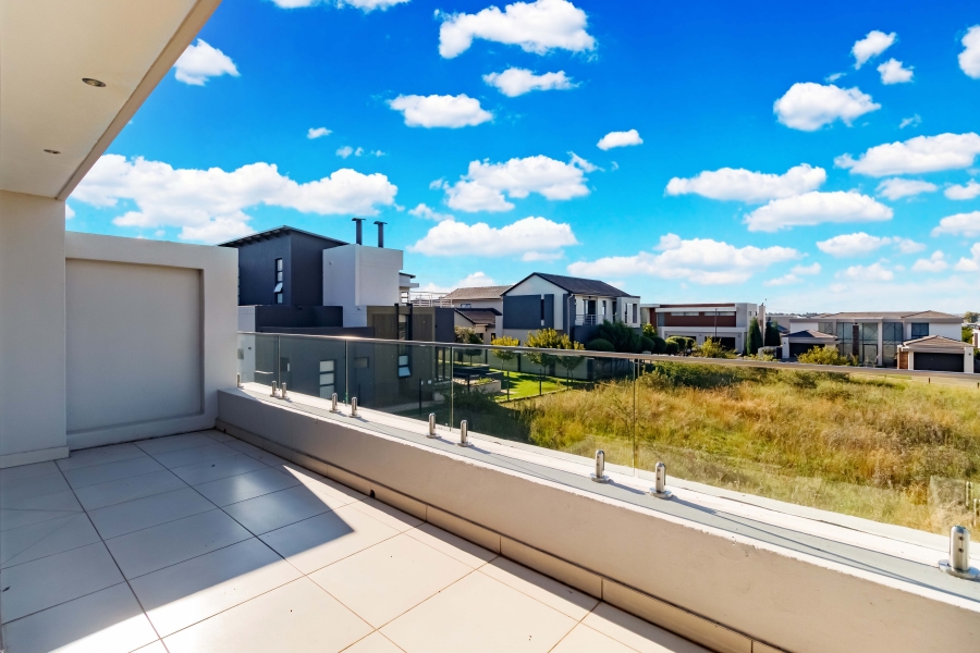 7 Bedroom Property for Sale in Midstream Estate Gauteng