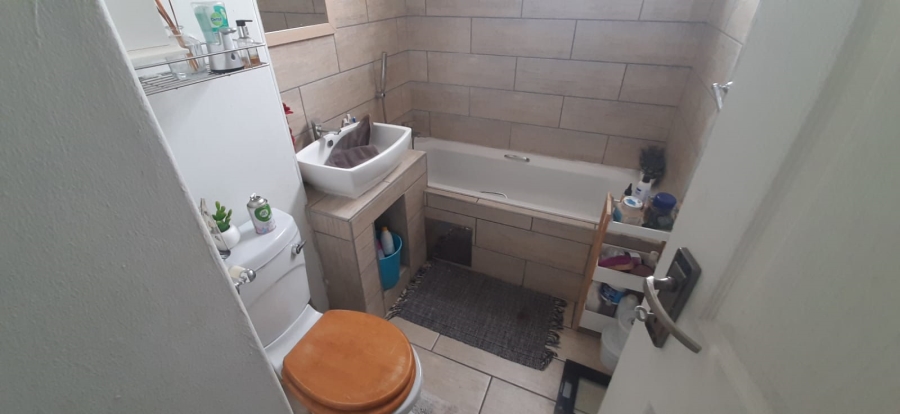 To Let 2 Bedroom Property for Rent in Wonderboom South Gauteng