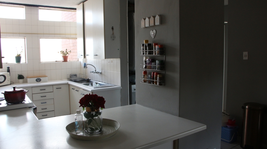 To Let 2 Bedroom Property for Rent in Wonderboom South Gauteng