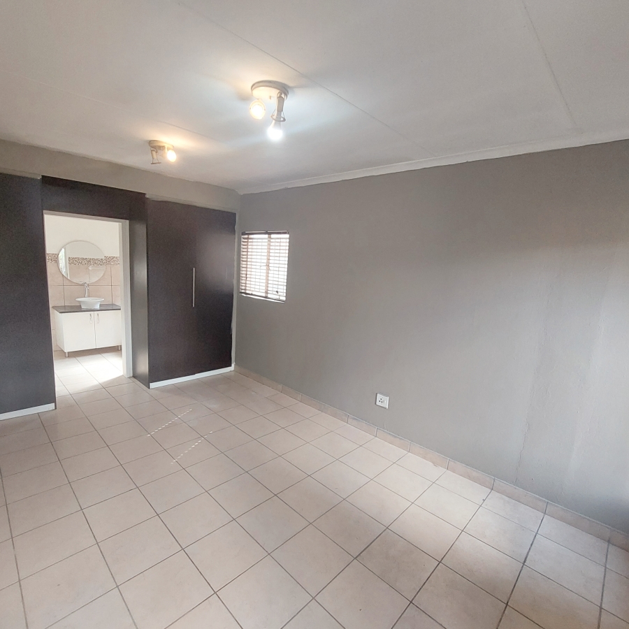 4 Bedroom Property for Sale in Clearwater Estate Gauteng