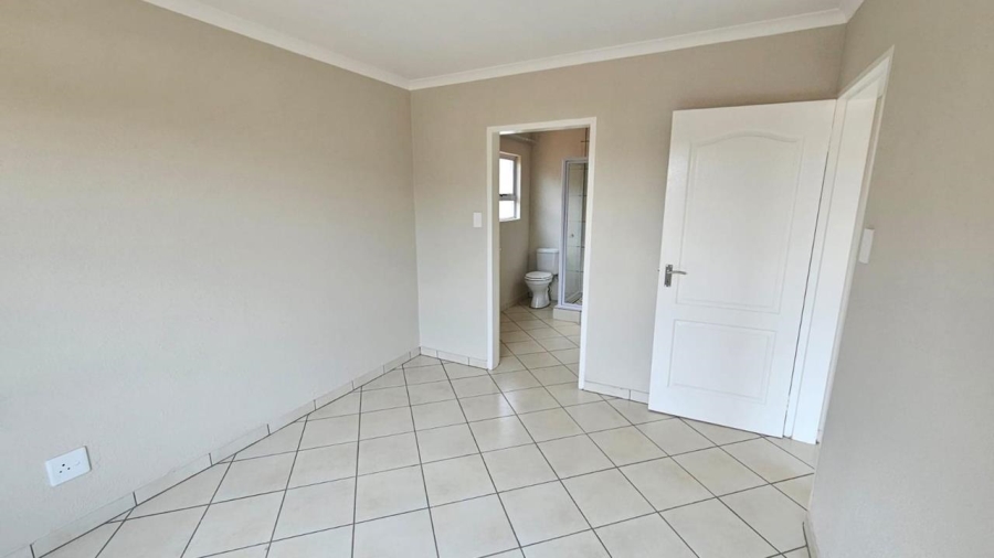 3 Bedroom Property for Sale in Selcourt Gauteng