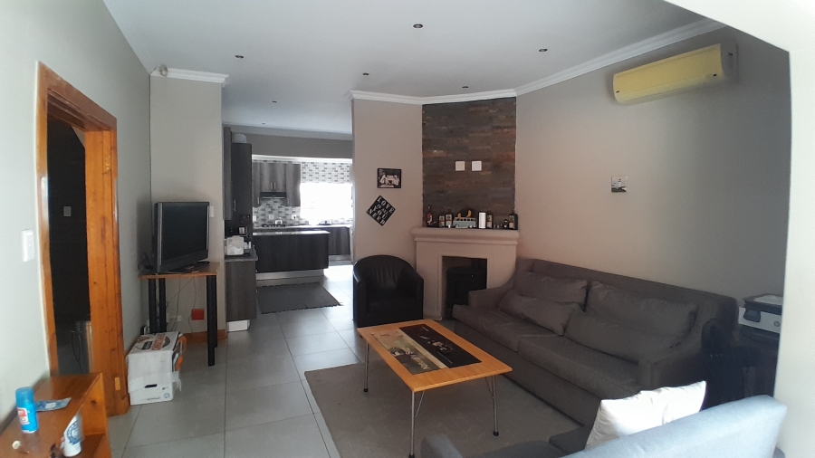 6 Bedroom Property for Sale in Riviera Gauteng