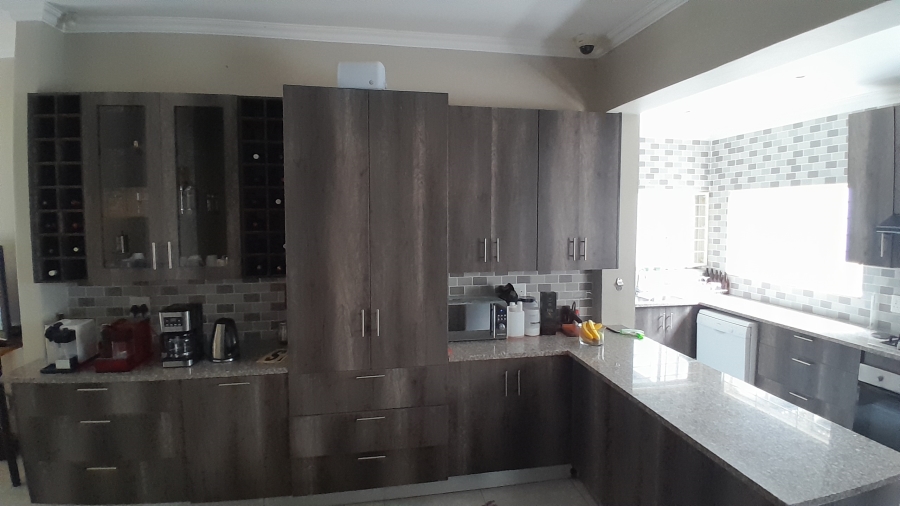 6 Bedroom Property for Sale in Riviera Gauteng