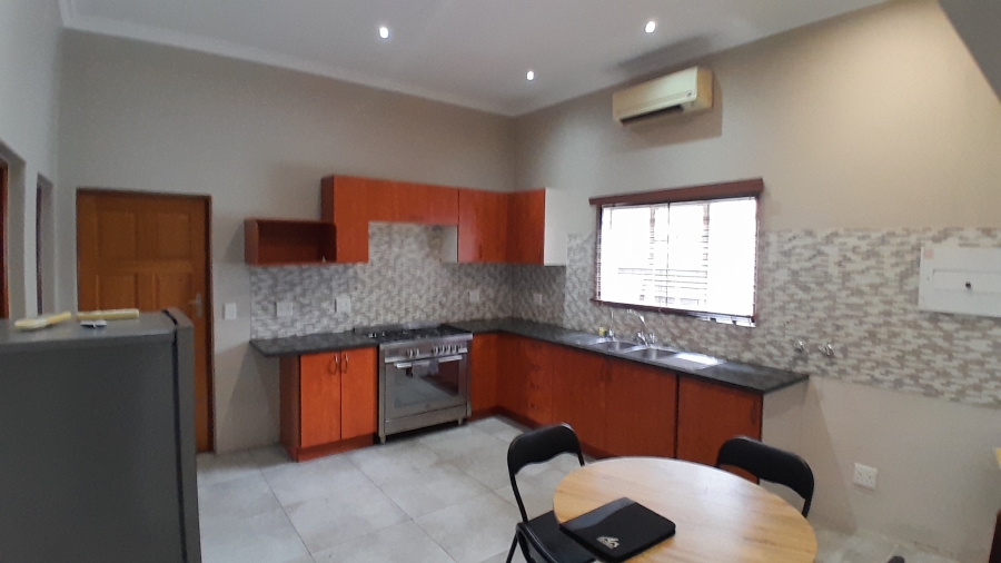 6 Bedroom Property for Sale in Riviera Gauteng