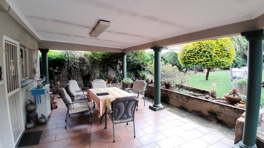 2 Bedroom Property for Sale in Pretoria Gardens Gauteng