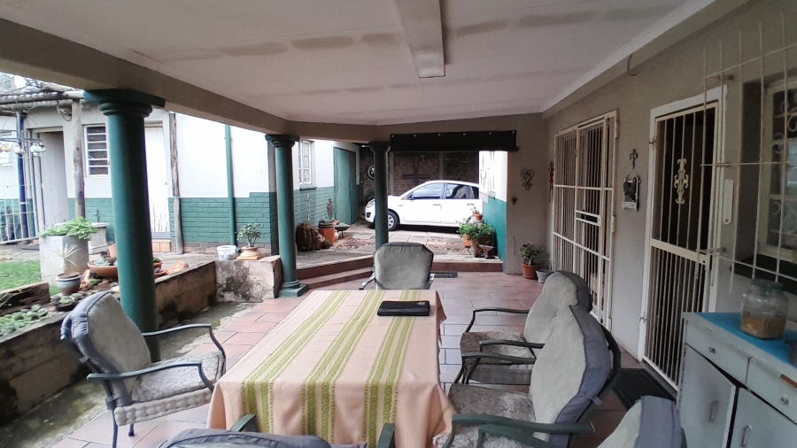 2 Bedroom Property for Sale in Pretoria Gardens Gauteng