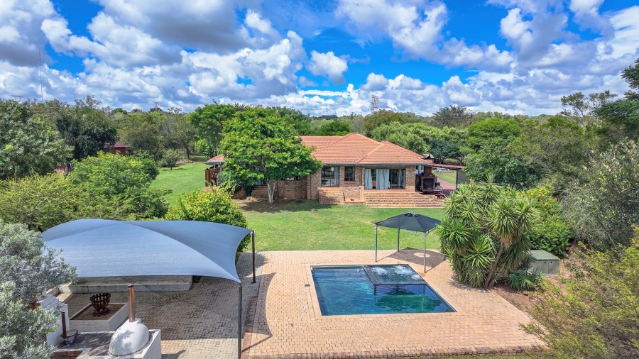 4 Bedroom Property for Sale in Pebble Rock Golf Village Gauteng