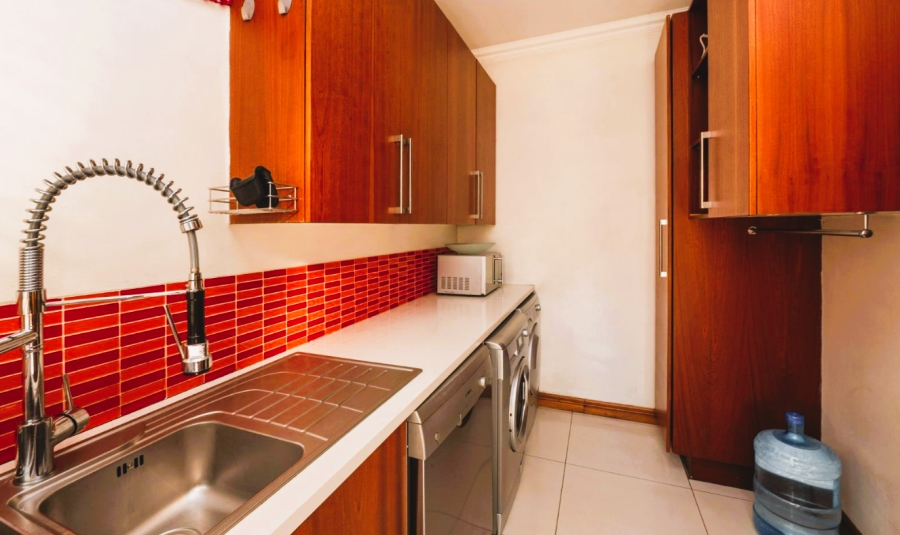 3 Bedroom Property for Sale in Bedfordview Gauteng
