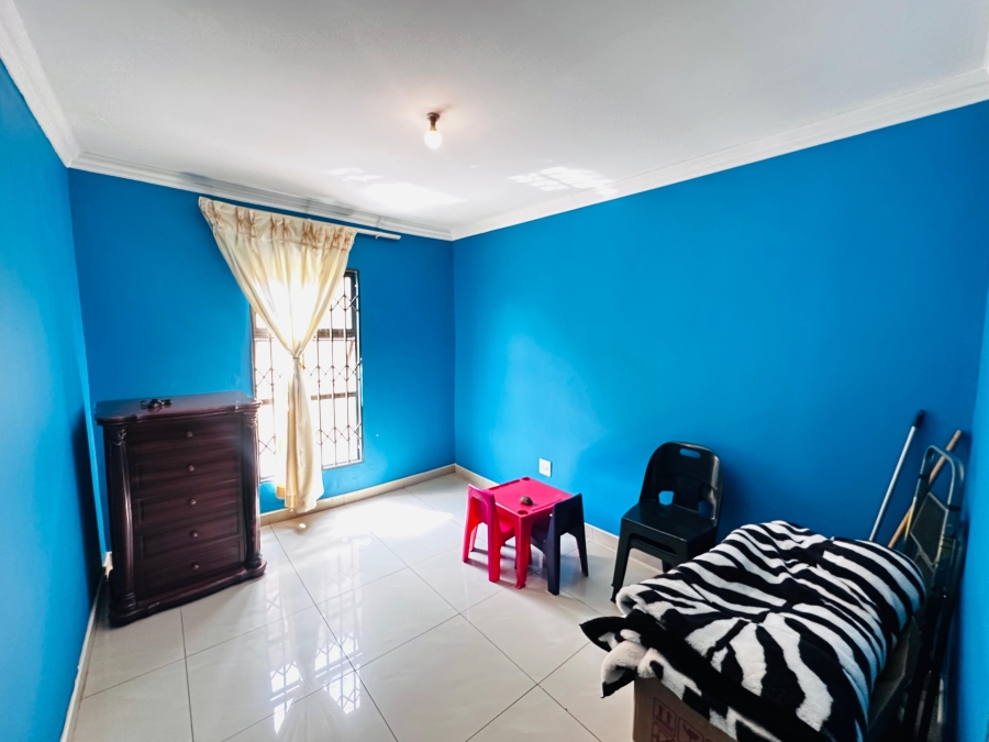 5 Bedroom Property for Sale in Leachville Gauteng