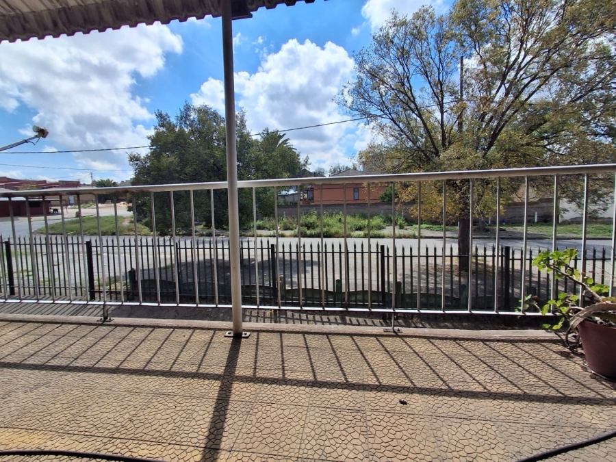 2 Bedroom Property for Sale in Germiston South Gauteng