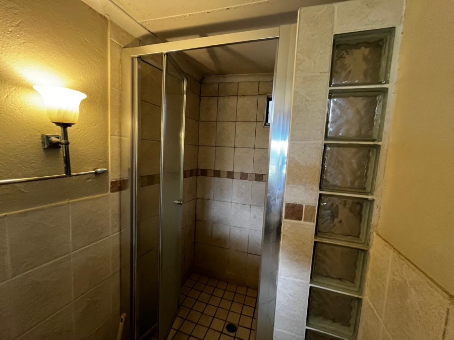 To Let 1 Bedroom Property for Rent in President Park Gauteng