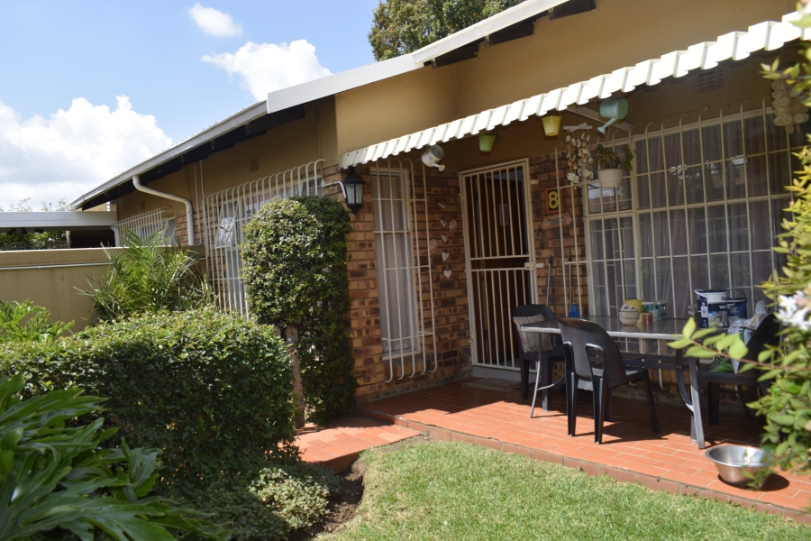 2 Bedroom Property for Sale in Sunward Park Gauteng