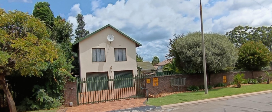 4 Bedroom Property for Sale in Atlasville Gauteng