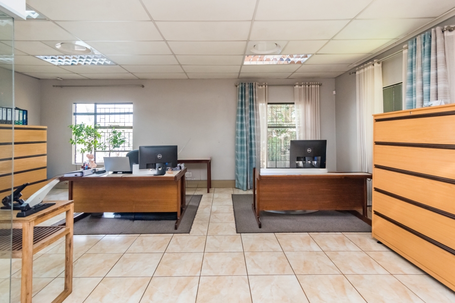 Commercial Property for Sale in Ruimsig Gauteng