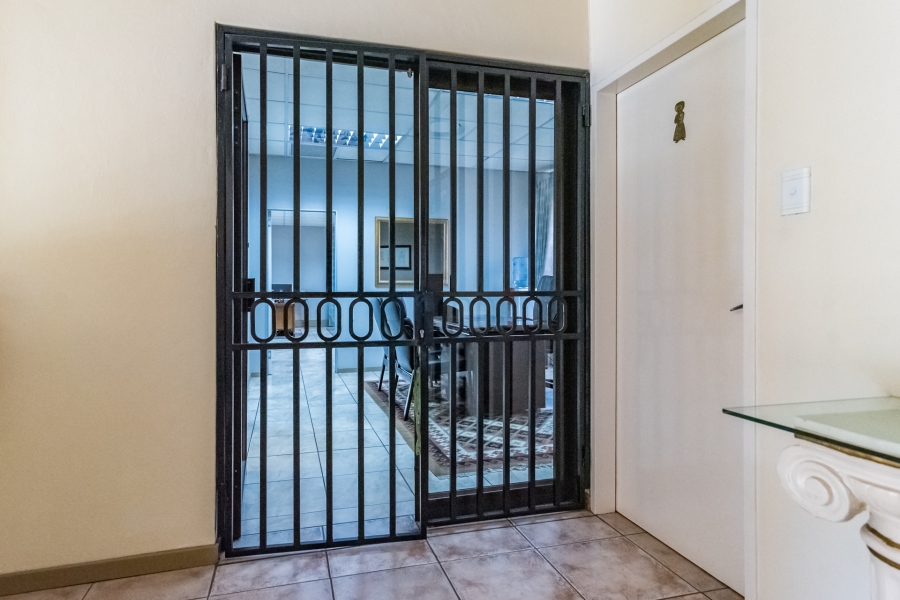 Commercial Property for Sale in Ruimsig Gauteng