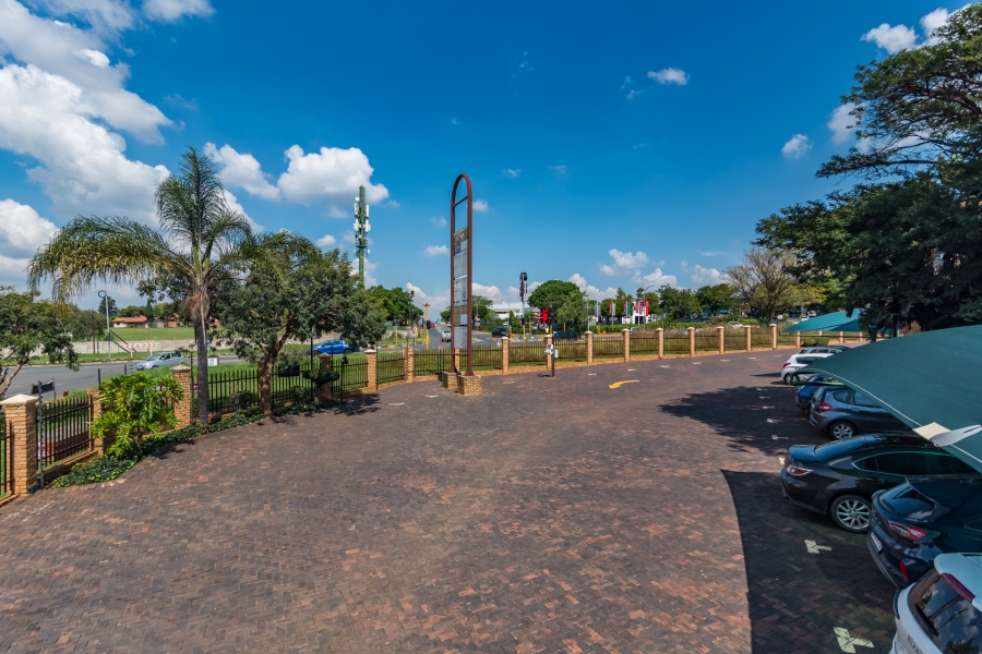 Commercial Property for Sale in Ruimsig Gauteng