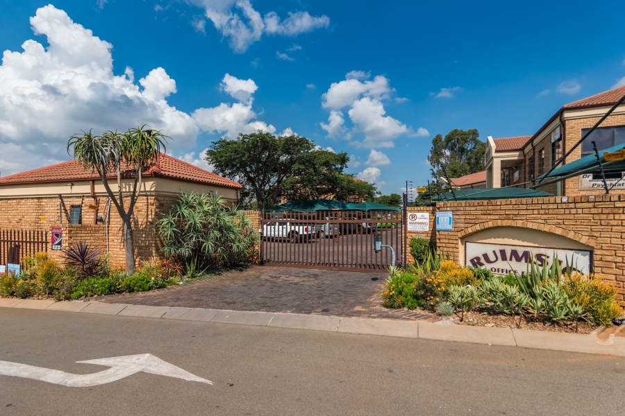 Commercial Property for Sale in Ruimsig Gauteng