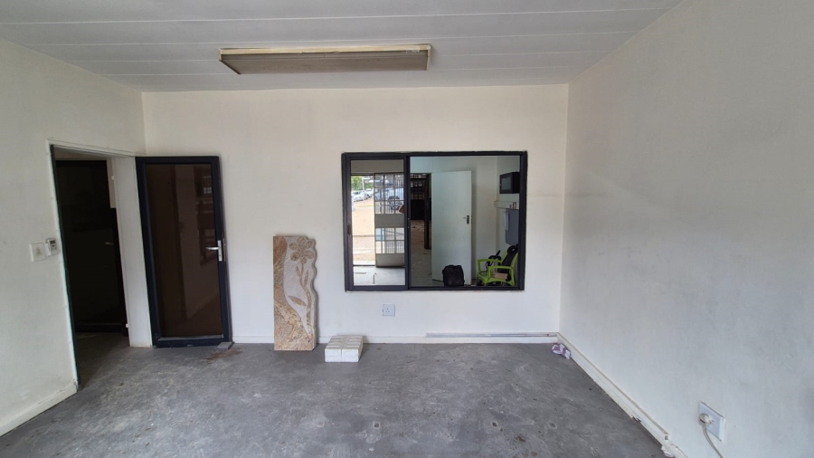 To Let commercial Property for Rent in Silvertondale Gauteng