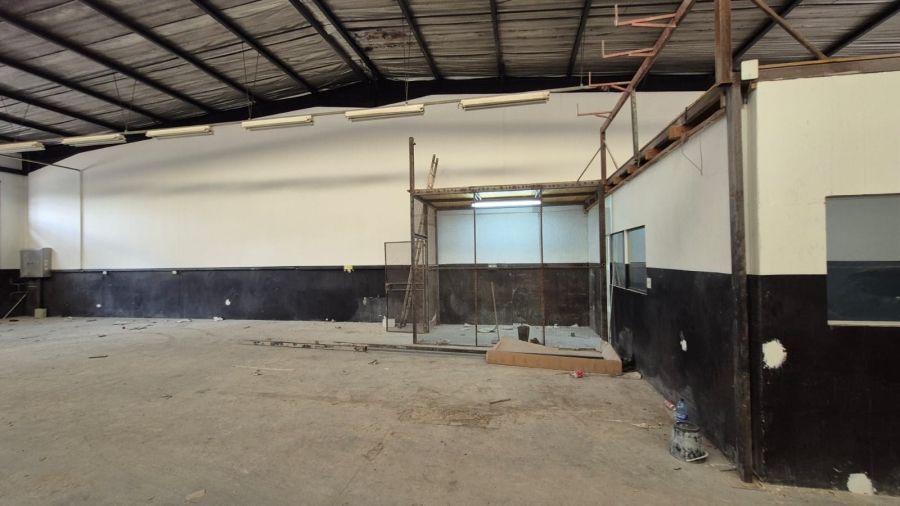 To Let commercial Property for Rent in Silvertondale Gauteng