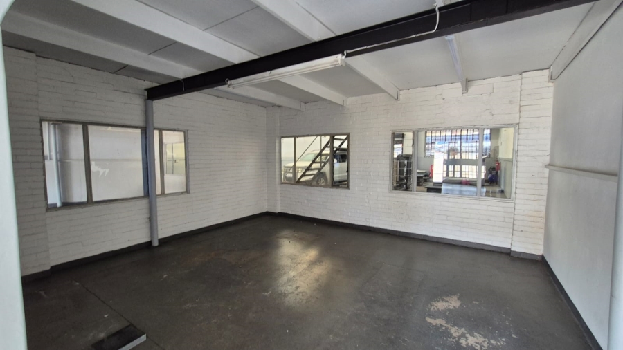 To Let commercial Property for Rent in Silvertondale Gauteng