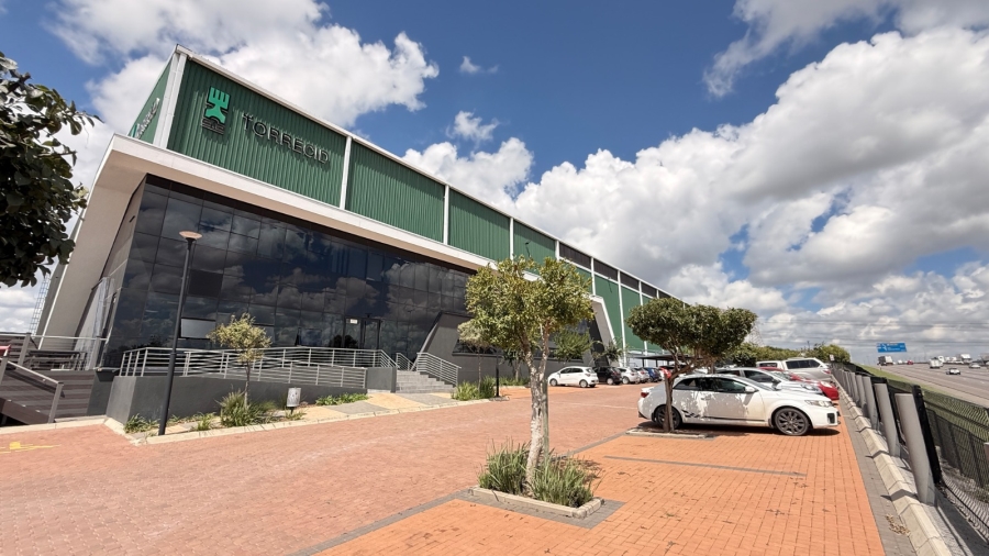 To Let commercial Property for Rent in Louwlardia Gauteng