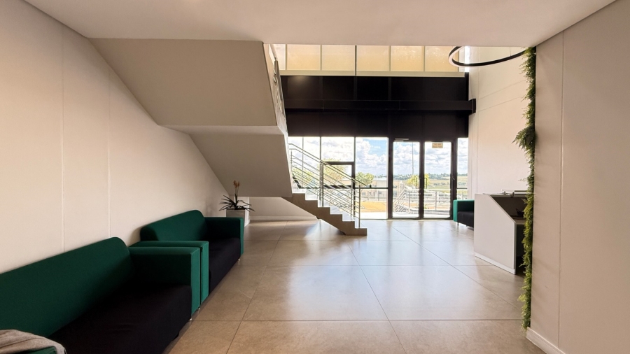 To Let commercial Property for Rent in Louwlardia Gauteng