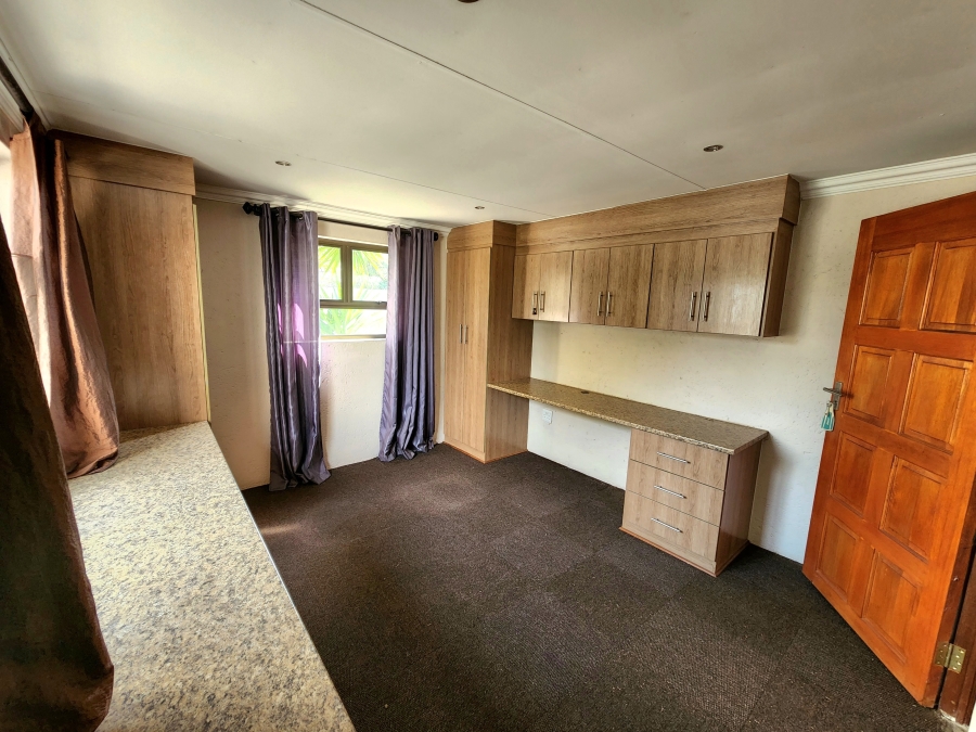 To Let 2 Bedroom Property for Rent in Sable Hills Gauteng